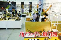 觀佛展 品茗茶 嘗素食