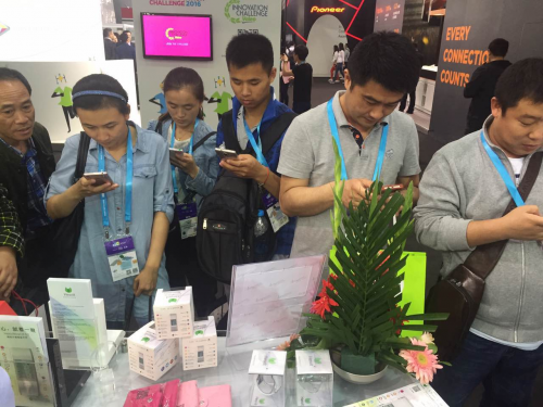 CES展:Hesvit智能手環(huán)搶盡風頭(圖1) 4.jpg