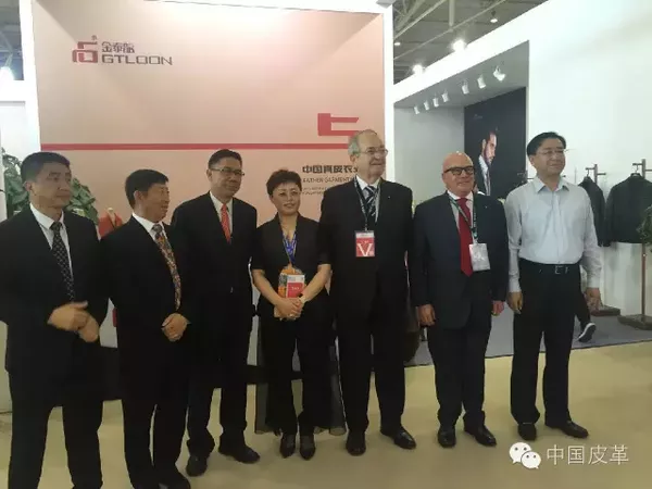 2016北京國際皮草時(shí)裝展 皮草行業(yè)注入正能量(圖4) 2016北京國際皮草時(shí)裝展 皮草行業(yè)注入正能量(圖4)