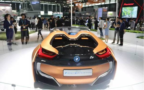 2016亞洲CES展BMW電力十足！(圖7)