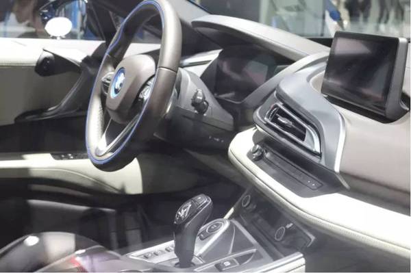 2016亞洲CES展BMW電力十足！(圖3)