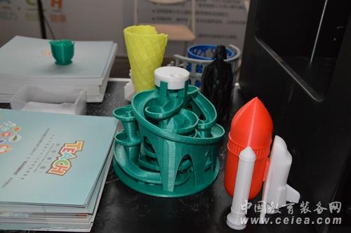 沈陽展會 銘展科技攜TEACH創(chuàng)新學園精彩亮相(圖4) 沈陽展會 銘展科技攜TEACH創(chuàng)新學園精彩亮相(圖4)