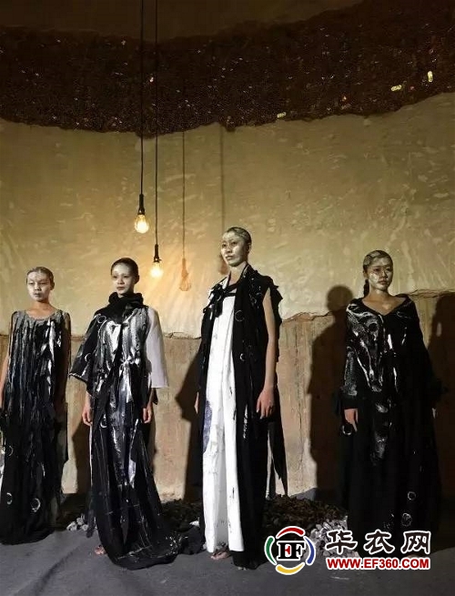 中國先鋒服飾視覺藝術(shù)展 熙然亮相(圖12) 中國先鋒服飾視覺藝術(shù)展 熙然亮相(圖12)