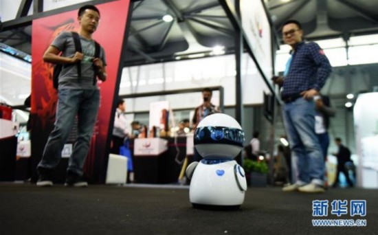 日企屈指可數(shù) 亞洲消費(fèi)電子展中企強(qiáng)勢(shì)崛起(圖1) 日企屈指可數(shù) 亞洲消費(fèi)電子展中企強(qiáng)勢(shì)崛起(圖1)