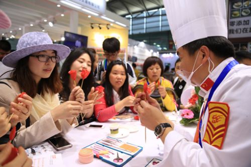 新東方烹飪教育助力國(guó)際烘焙展(圖7) 新東方烹飪教育助力國(guó)際烘焙展(圖7)