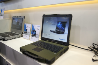 看看國防電子展上的“霸氣金剛”極端挑戰(zhàn)(圖1) (金剛PT6215亮相國防電子展)