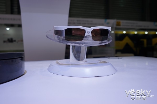 影創(chuàng)科技將于2016年eSmart展會驚艷登場