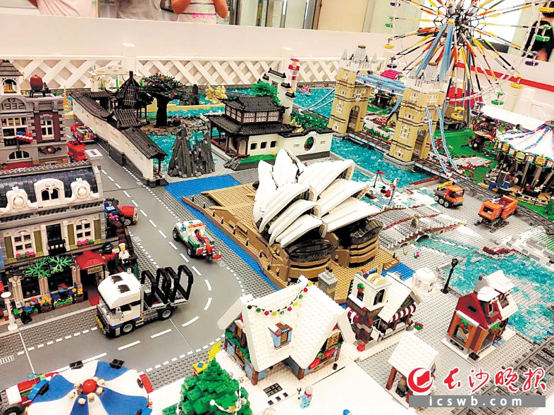 去長沙首屆魅力科技展和這些機器人開party(圖1) 去長沙首屆魅力科技展和這些機器人開party(圖1)