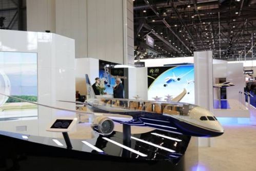 全球首架波音787 VIP公務(wù)機(jī)亮相EBACE展會(圖2) 全球首架波音787 VIP公務(wù)機(jī)亮相EBACE展會(圖2)