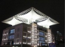 制作有＂靈魂＂的展覽 滬城市規(guī)劃展示館辦起藝術(shù)展