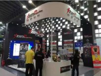 力次方攜蛋白棒,引爆IWF上海國(guó)際健身展