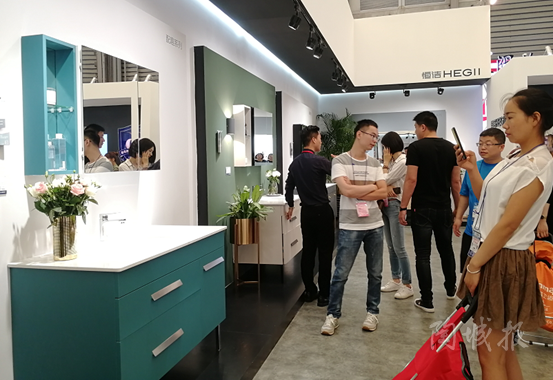 完美收官！恒潔用設(shè)計點亮2018上海廚衛(wèi)展(圖5)